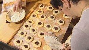 See the traditional way Bohemian baked buns are made and enjoyed